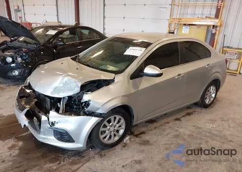 2017 Chevrolet Sonic Lt Auto z USA, uszkodzony, nr VIN 1G1JD5SH2H4127337